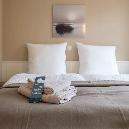 Strandhaus 3 Eg アパート *