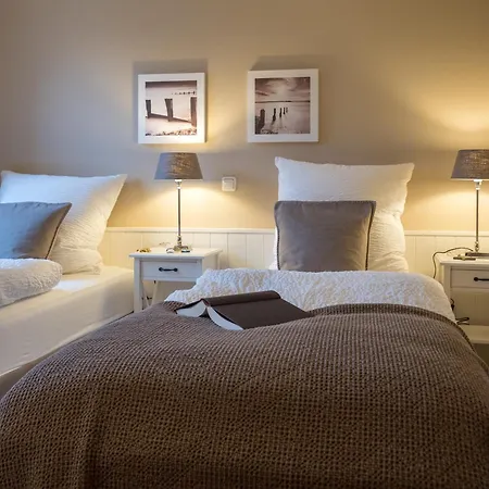 Strandhaus 3 Eg アパート *